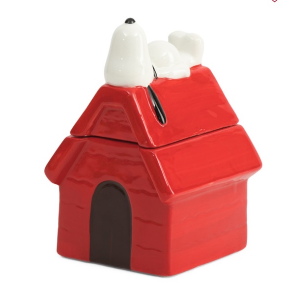 Peanuts Other - NEW Snoopy Doghouse Cookie/ snack Jar